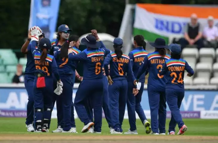 India Women's team departs for Brisbane