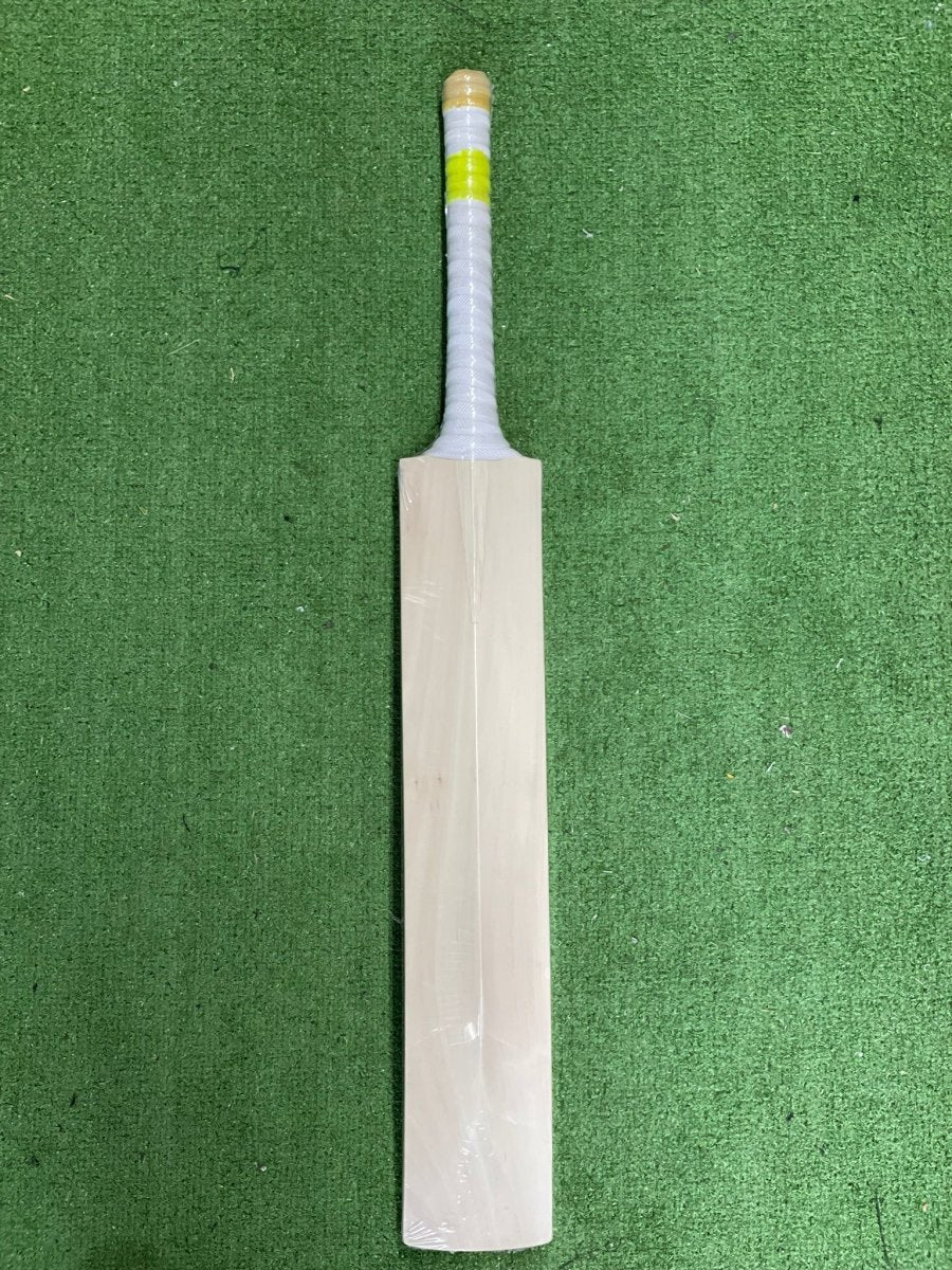 English Willow Bat With Massive 45mm++ Edges + Cricket Batting Gloves RP-14 Combo - Acrux Sports