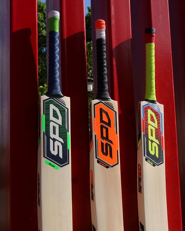 Speed Junior Kashmir Willow Cricket Bat - Acrux Sports